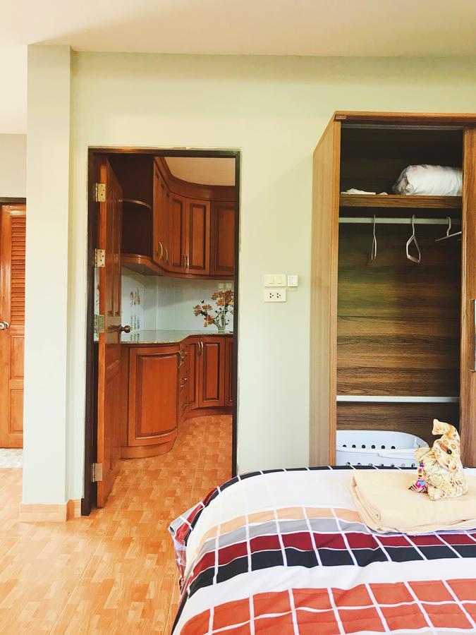 Marin House Pattaya Apartment Exterior photo