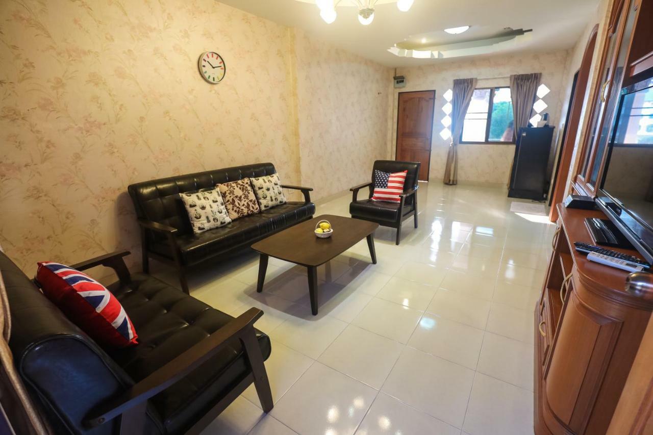 Marin House Pattaya Apartment Exterior photo